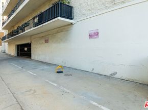 1115 S Elm Drive 417, Los Angeles CA 90035