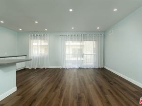 1115 S Elm Drive 417, Los Angeles CA 90035