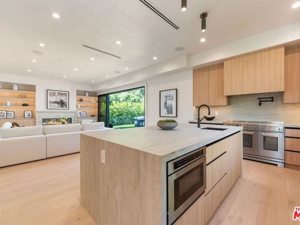 4273 Murietta Avenue, Sherman Oaks CA 91423