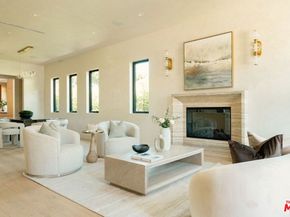 4273 Murietta Avenue, Sherman Oaks CA 91423