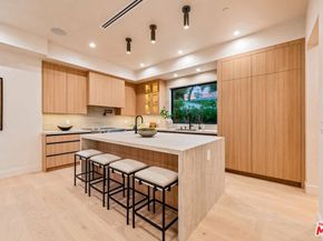 4273 Murietta Avenue, Sherman Oaks CA 91423