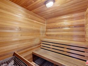 521 Montana Avenue 305, Santa Monica CA 90403