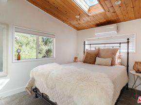 1385 Oakwood Drive, Topanga CA 90290