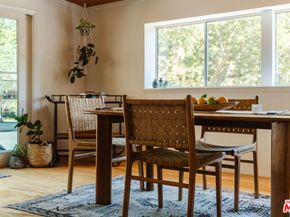 1385 Oakwood Drive, Topanga CA 90290