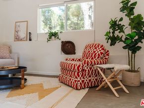 1385 Oakwood Drive, Topanga CA 90290