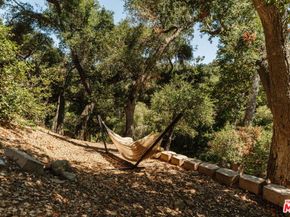 1385 Oakwood Drive, Topanga CA 90290
