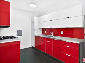 3450 Vinton Avenue, Los Angeles CA 90034