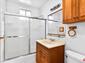 3450 Vinton Avenue, Los Angeles CA 90034