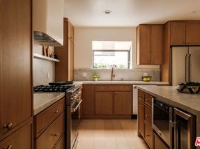 847 17th Street 6, Santa Monica CA 90403