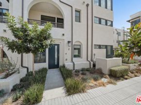 2913 Exposition Place 2, Los Angeles CA 90018