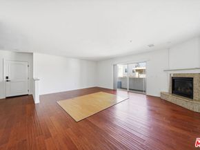 4733 Elmwood Avenue 304, Los Angeles CA 90004