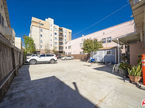 819 S Park View Street, Los Angeles CA 90057