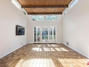 1287 Holmby Avenue, Los Angeles CA 90024