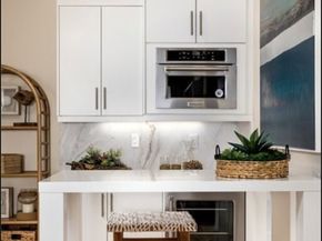 20400 W Marlow Lane, Porter Ranch CA 91326