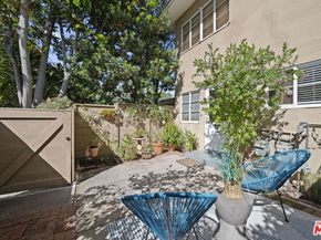 5345 Village Green, Los Angeles CA 90016