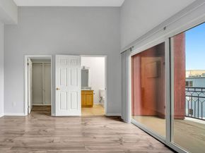 11124 Burbank Boulevard 311, North Hollywood CA 91601