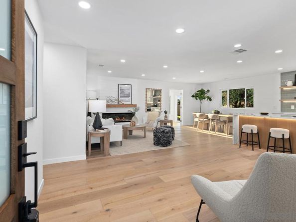 3002 Courser, San Diego CA 92117