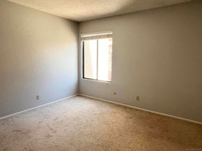 8365 Westmore Rd 20, San Diego CA 92126