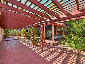 2050 Oak Hill Dr, Escondido CA 92027