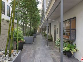 11601 Montana Avenue 6, Los Angeles CA 90049