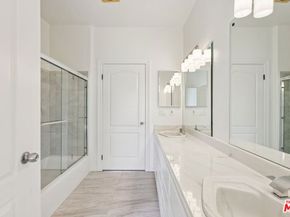 17315 Lassen Street, Northridge CA 91325