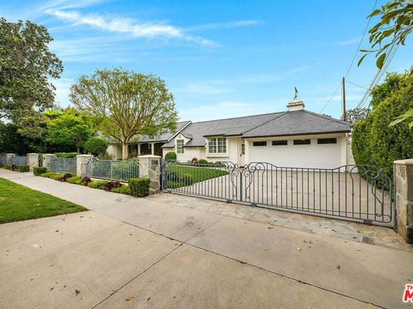9921 Toluca Lake Avenue, Toluca Lake CA 91602