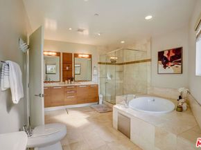 8788 Shoreham Drive 23, West Hollywood CA 90069