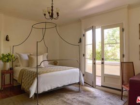 621 S Mccadden Place, Los Angeles CA 90005