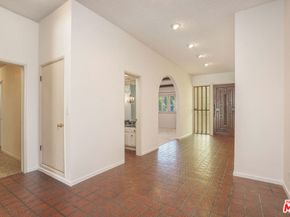 1418 Warner Avenue, Los Angeles CA 90024