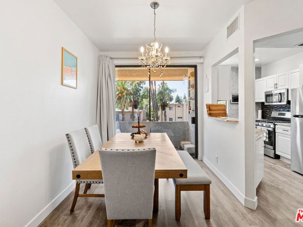 7211 Cozycroft Avenue 50, Winnetka CA 91306