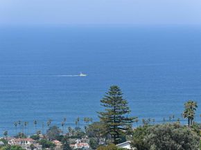 6064 Avenida Chamnez, La Jolla CA 92037