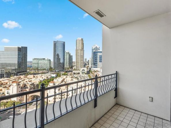 700 W Harbor Dr 1505, San Diego CA 92101