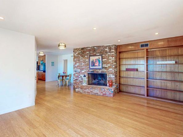 163 La Lomita Drive, Escondido CA 92026