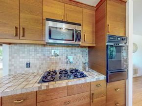 163 La Lomita Drive, Escondido CA 92026