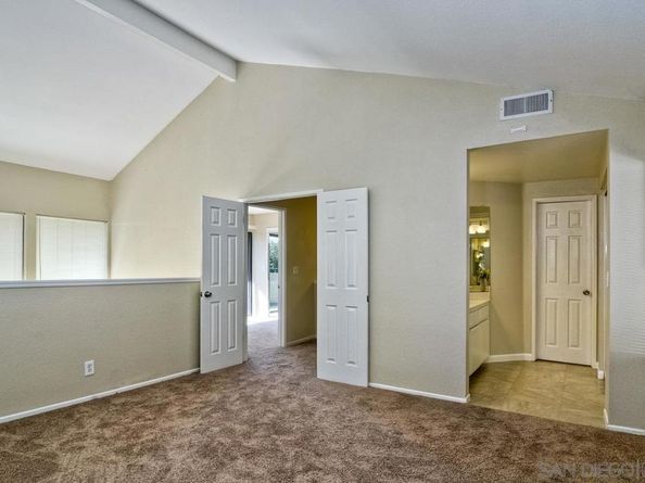 7302 Alicante Road 3, Carlsbad CA 92009