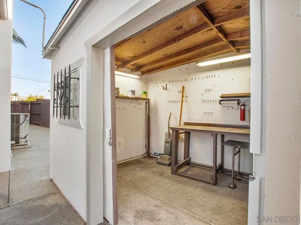 7417 Salerno St, San Diego CA 92111