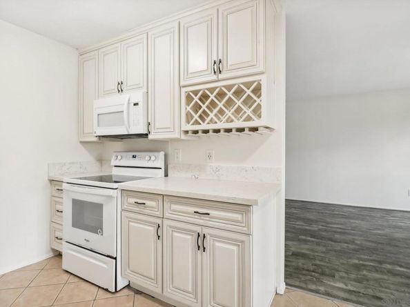 4750 Noyes St 123, San Diego CA 92109