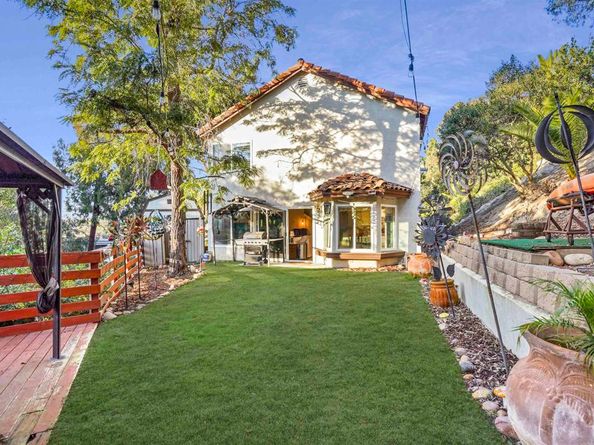 2277 Dunstan St, Oceanside CA 92054