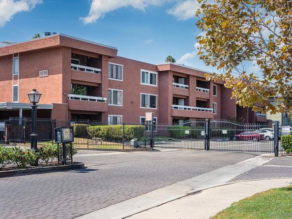 1030 E Washington Ave 127, Escondido CA 92025