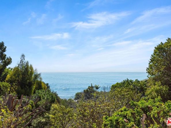 27910 Pacific Coast Highway, Malibu CA 90265
