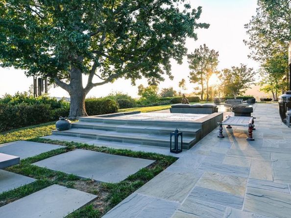 1111 Linda Flora Drive, Los Angeles CA 90049