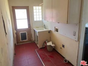 4268 Mentone Avenue, Culver City CA 90232