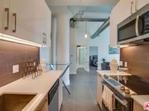 939 S Broadway 102, Los Angeles CA 90015