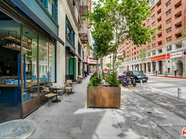 939 S Broadway 102, Los Angeles CA 90015