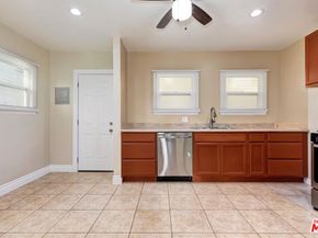 1427 17th Street, Santa Monica CA 90404