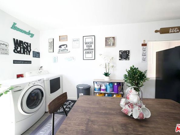 1239 Gordon Street, Los Angeles CA 90038