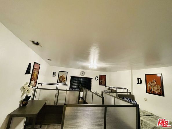 1239 Gordon Street, Los Angeles CA 90038