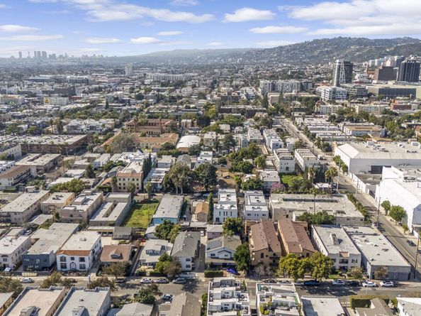 1239 Gordon Street, Los Angeles CA 90038