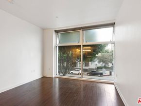 630 W 6th Street 216, Los Angeles CA 90017