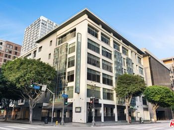 630 W 6th Street